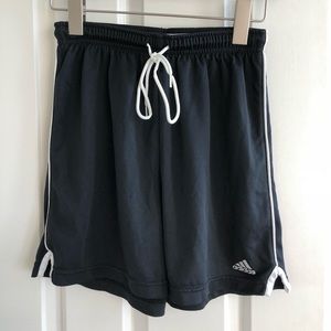 Adidas basketball shorts - Small